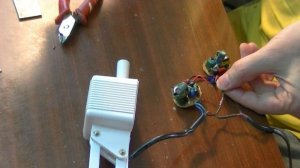 Ремонт настольной лампы дневного света своими руками