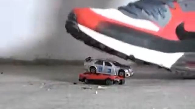 Крутые кроссовки смотреть онлайн