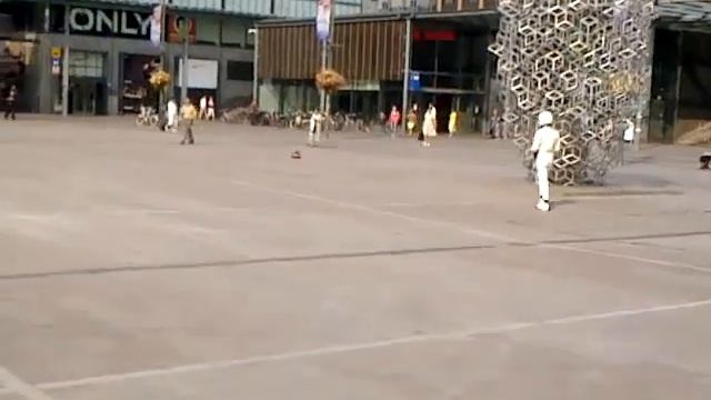 The Stig at Kamppi, Helsinki, Finland смотреть онлайн
