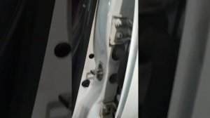 как снять дверь Рено Логан