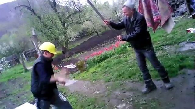 проверка каски на прочность