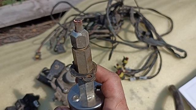Газовое оборудование Lovato, 4 поколение, на 4 цилиндра, с баллоном 90 л. смотреть онлайн