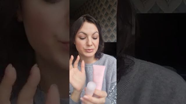 Осенне-зимний уход за кожей лица / Интенсивное увлажнение и питание кожи смотреть онлайн