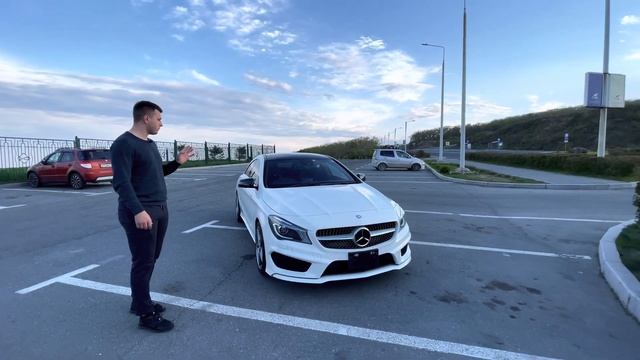 Mercedes на правом руле??? Mercedes-Benz CLA-Class смотреть онлайн