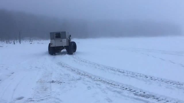 Вездеход,Болотоход "МАРС 15" покатухи по снегу озера. январь 2021г. смотреть онлайн