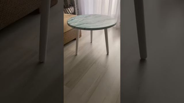 Круглый журнальный стол. Диаметр 65см. Round coffee table смотреть онлайн