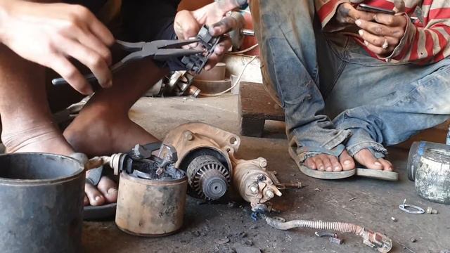Restoration Broken Old Starter Motor | Truck Starter Engine Restoration смотреть онлайн