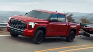 2025 TOYOTA TUNDRA: A HYBRID POWERTRAIN WITH A LUXURIOUS INTERIOR