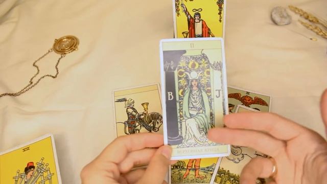 Теневая сторона по старшему аркану Маг. Общий расклад. смотреть онлайн