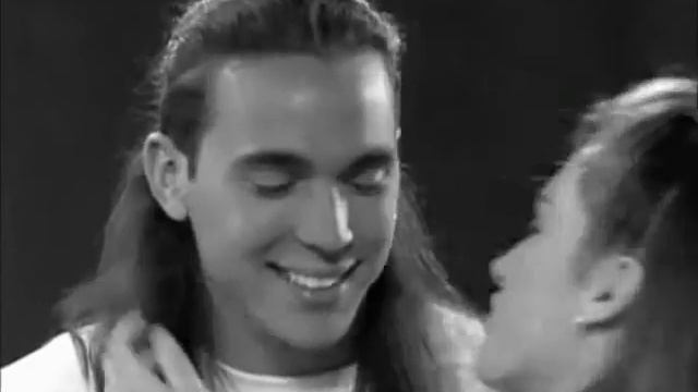 Tommy and Kimberly: She's Like the Wind смотреть онлайн