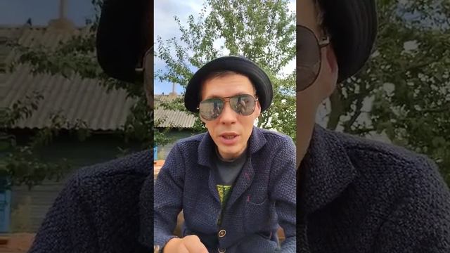 Кто из девушек комплексует по поводу маленькой груди? смотреть онлайн