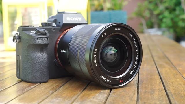 Carl Zeiss 16-35mm F4 Lens Review | John Sison смотреть онлайн