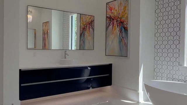 Coastal Contemporary Home in Miramar Beach, Florida | Sotheby's International Realty смотреть онлайн