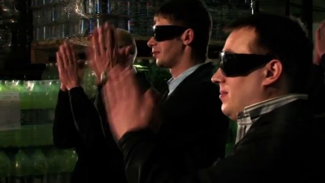 РepsiСo Moscow 2009 люди в черном смотреть онлайн