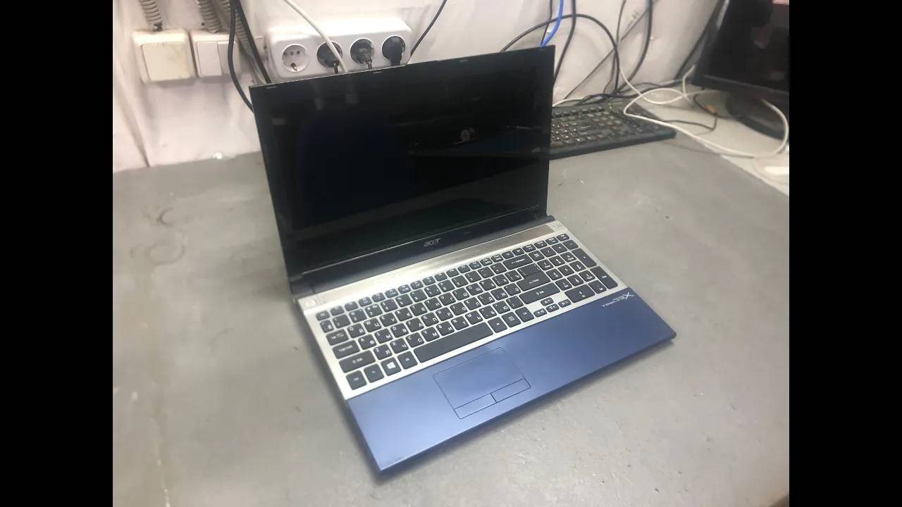 Разбитая матрица еще не приговор...| ноутбук Acer Aspire 5830| Ремонт с Авито| ЗверьПК смотреть онлайн