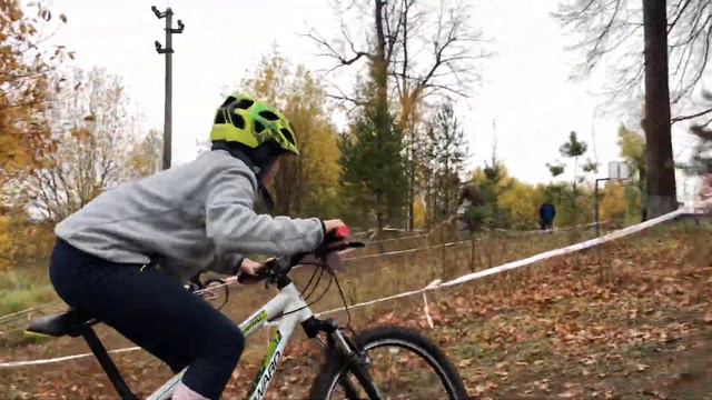 Велокросс-2023 Юг Младшие смотреть онлайн