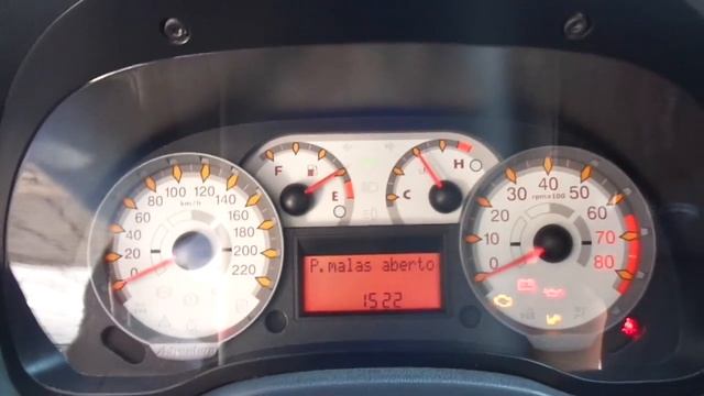 Fiat Palio Weekend Adventure Locker 1.8 16v (Flex) - 2011 смотреть онлайн
