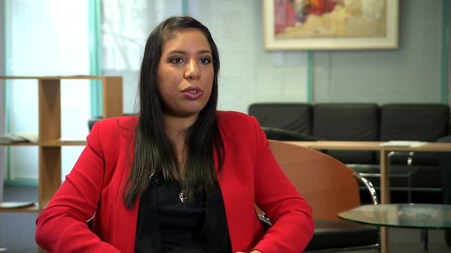 Jennifer Aniston, ses secrets pour être toujours au top ! смотреть онлайн