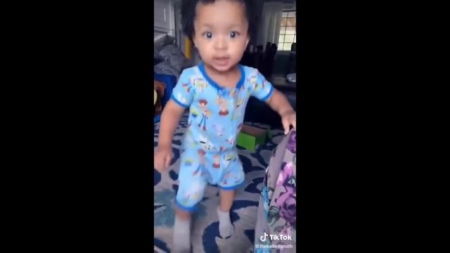 Play this sound for your kids and see how they react | TikTok смотреть онлайн