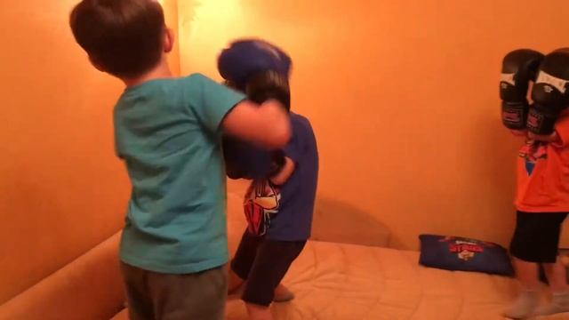 Спарринг дома бои братьев смотреть онлайн