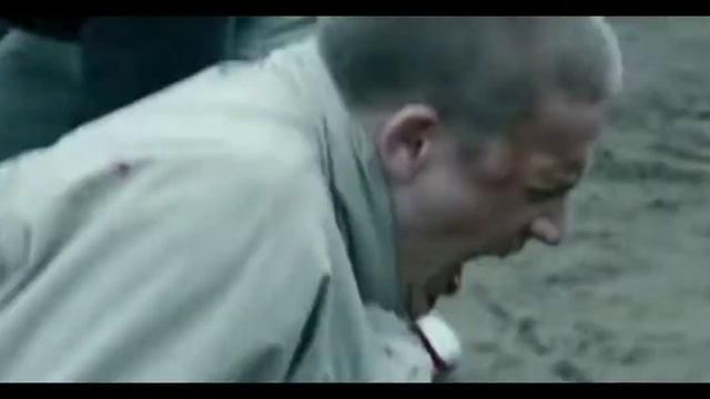 Момент из фильма Хулиганы зелёной улицы Стрелка с фанатами Миллуолла смотреть онлайн