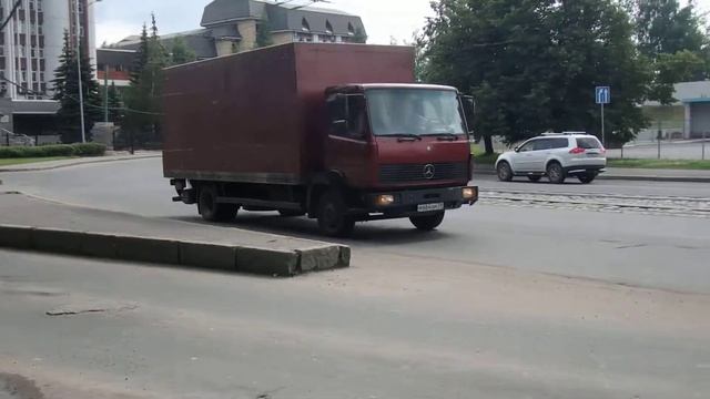 Mercedes-Benz LK смотреть онлайн