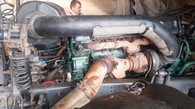 РЕМОНТ ДВИГАТЕЛЯ VOLVO D13 часть 4 смотреть онлайн