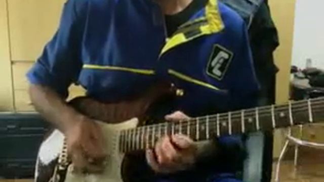 PINK FLOYD COMFORTABLY NUMB PART2 (COVER) смотреть онлайн