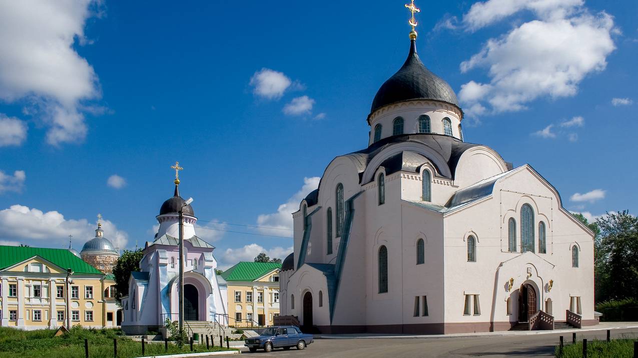 Тверь. Христорождественский, Екатерининский монастыри и Савватиева пустынь смотреть онлайн