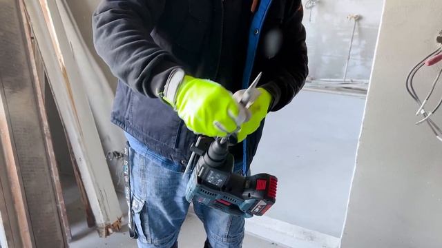 Zamena prozora sa Bosch Professional alatom смотреть онлайн