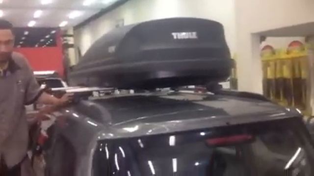 Spin baú maleiro Thule Pacific 780 instalado na Auto330 Ace смотреть онлайн