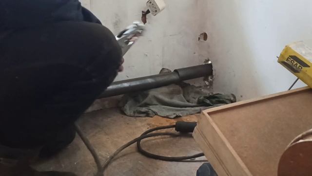 СВАРКА ОТОПЛЕНИЯ ПО ВСЕМУ ДОМУ смотреть онлайн