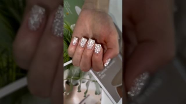 Если надо быстро? #нейлблог #маникюр #shorts #маникюрногти #истории #идеиманикюра смотреть онлайн