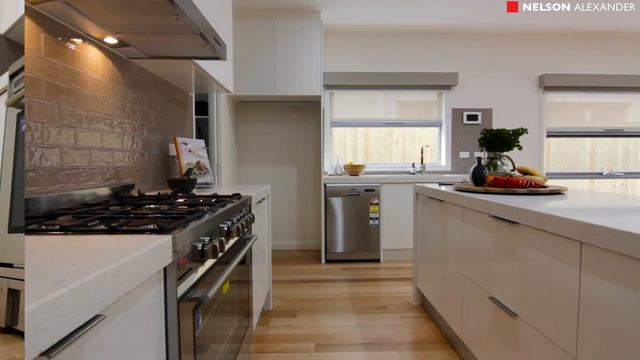 37 Roberts Street, Keilor East For Sale by Mark Giardina of Nelson Alexander смотреть онлайн