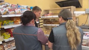 Разборки в магазине. НАКАЗАЛИ продавца. ОБМАН покупателей!