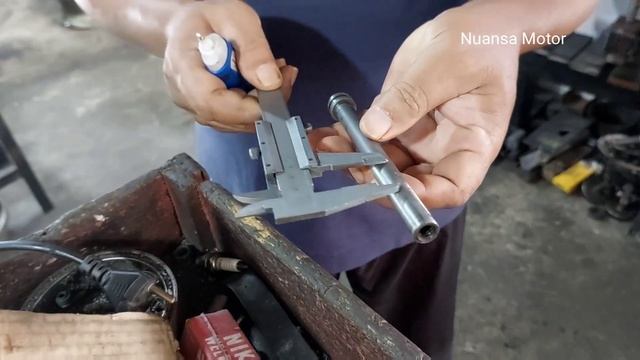 TUTORIAL REBOUND SHOCK DEPAN ALA ROADRACE, EMPUK DAN NYAMAN, PENGERJAAN MUDAH. смотреть онлайн
