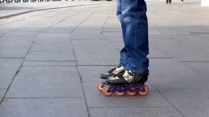 Как поворачивать на роликах и съезжать со спуска