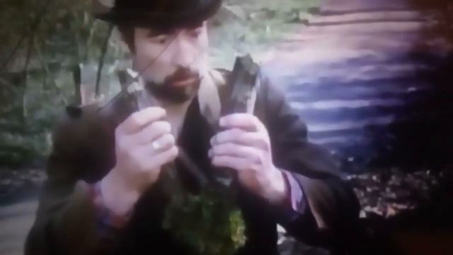 Трек Рекс я тебе бумажку дам передай раз ну белые розы за шатуновым//девочками не увлекался они юре смотреть онлайн