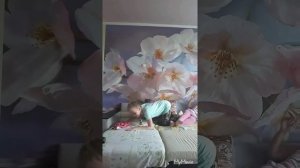 Йога челледж с сестрой.