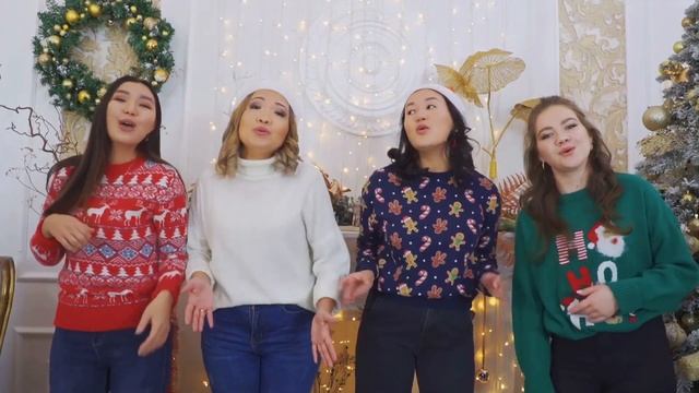 Mariah Carey - All I want for Christmas (cover by Камерный хор ПОФ им. Исы Байзакова) смотреть онлайн