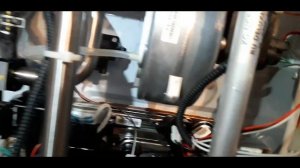 Почему котел Навьен Делюкс С комфорт гудит и не запускается