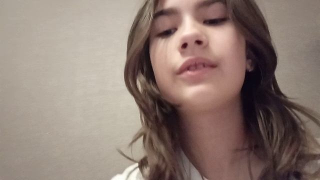 чем занимаетесь ? я играю в рб смотреть онлайн