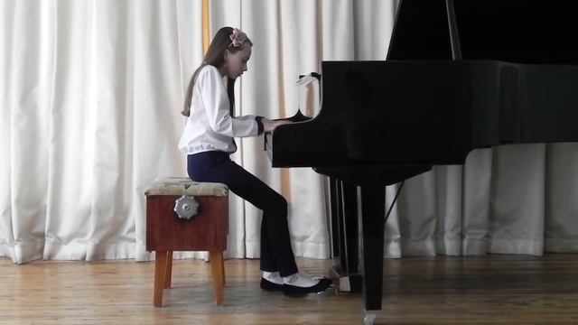 Экзамен. Фортепиано. Менуэт. Прелюдия. Funny Family Minsk. Весёлая семья Минск смотреть онлайн