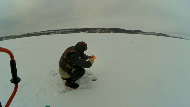 Ловля щуки на жерлицы в глухозимье смотреть онлайн