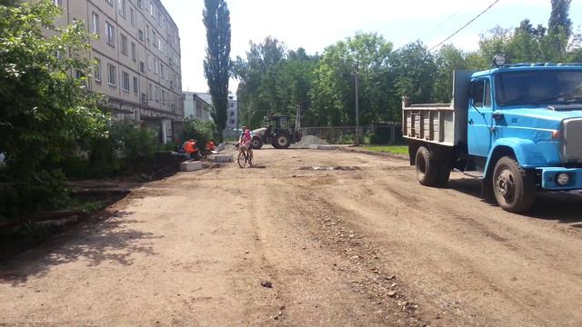 как нужно садится на велосипед смотреть онлайн