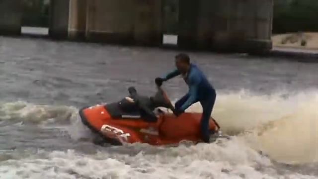 07.07.2011  BOMBARDIER GSX