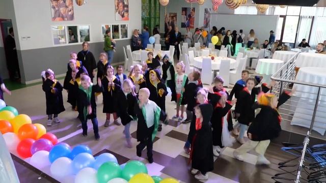 Выпускной в стиле Хогвартс. Парк Маяковского ? смотреть онлайн