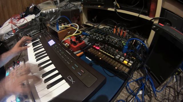 Sound Test (Pittsburgh Modular, Reface DX, Volca Beats, Beatstep Pro ) смотреть онлайн