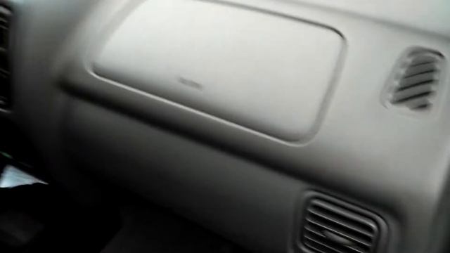 Замена Салонного фильтра Сузуки Гранд Витара и Шевроле трекер смотреть онлайн