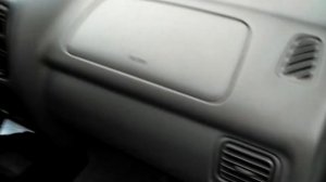 Замена Салонного фильтра Сузуки Гранд Витара  и Шевроле трекер